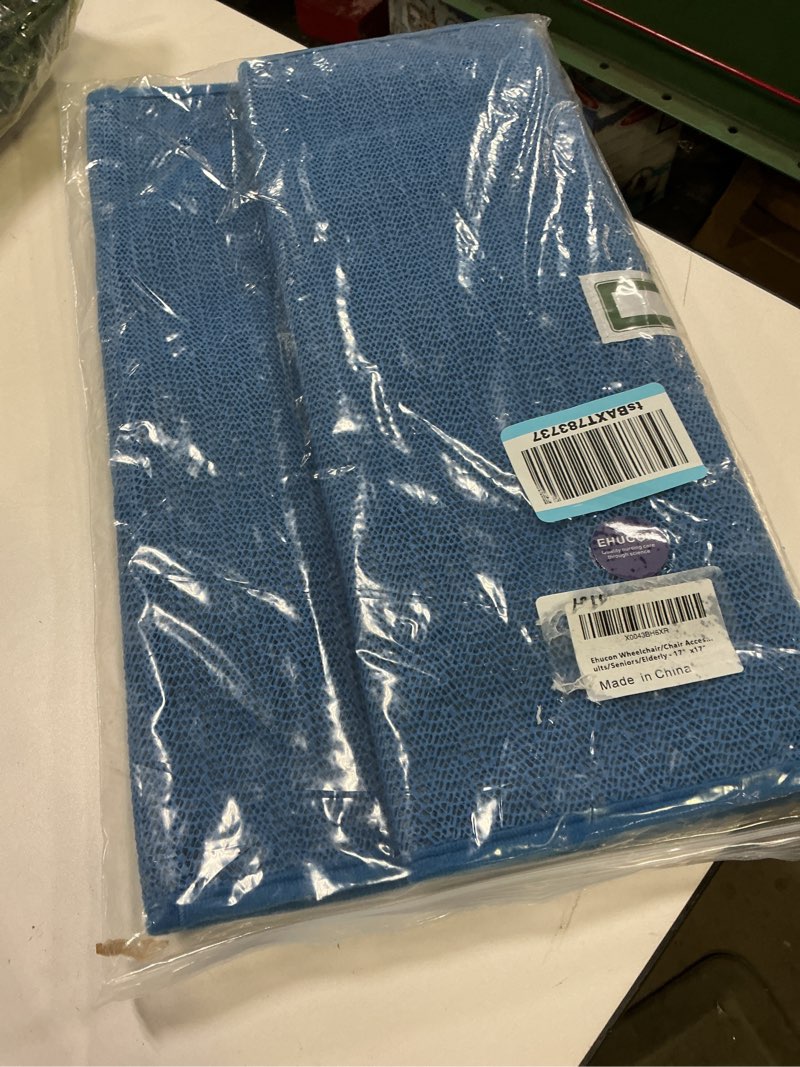 Condition photo showing Good Condition for Wheelchair Seat Cushion, Fall Prevention Seat Pad for Elderly in Chair or Wheelchair,Non-Slip Cushions in car seat 17"x17"(Blue, Without Handle)