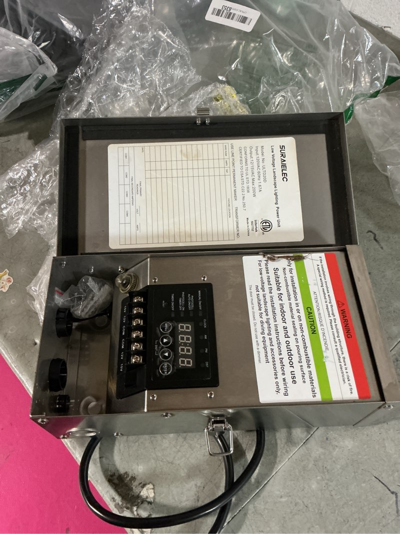 Condition photo showing Good Condition for suraielec 200w low voltage landscape transformer (12v/15v ac), outdoor transformers for landscape lighting, detachable photocell sensor & digital timer, stainless steel, 5ft power cord, etl listed 200 watts