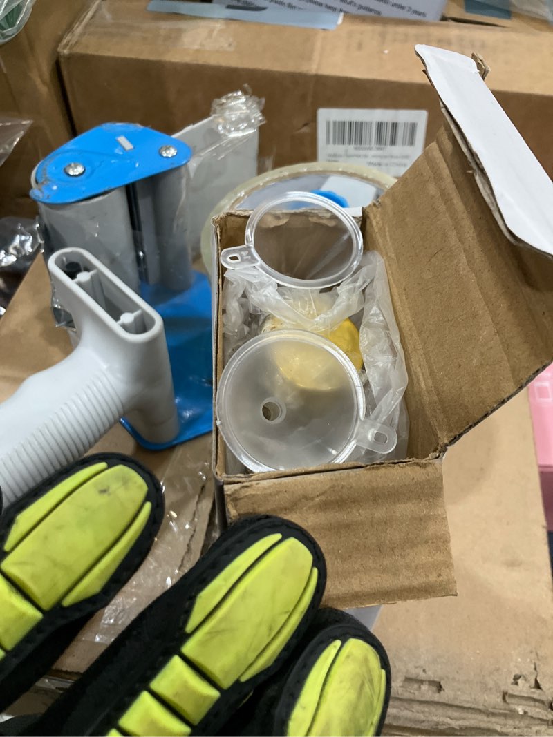 Condition photo showing As Is for Enslz 100ml/3.4Oz Clear Glass Fine Mist Atomizer,Portable Square Refillable Empty Perfum Spray Bottl