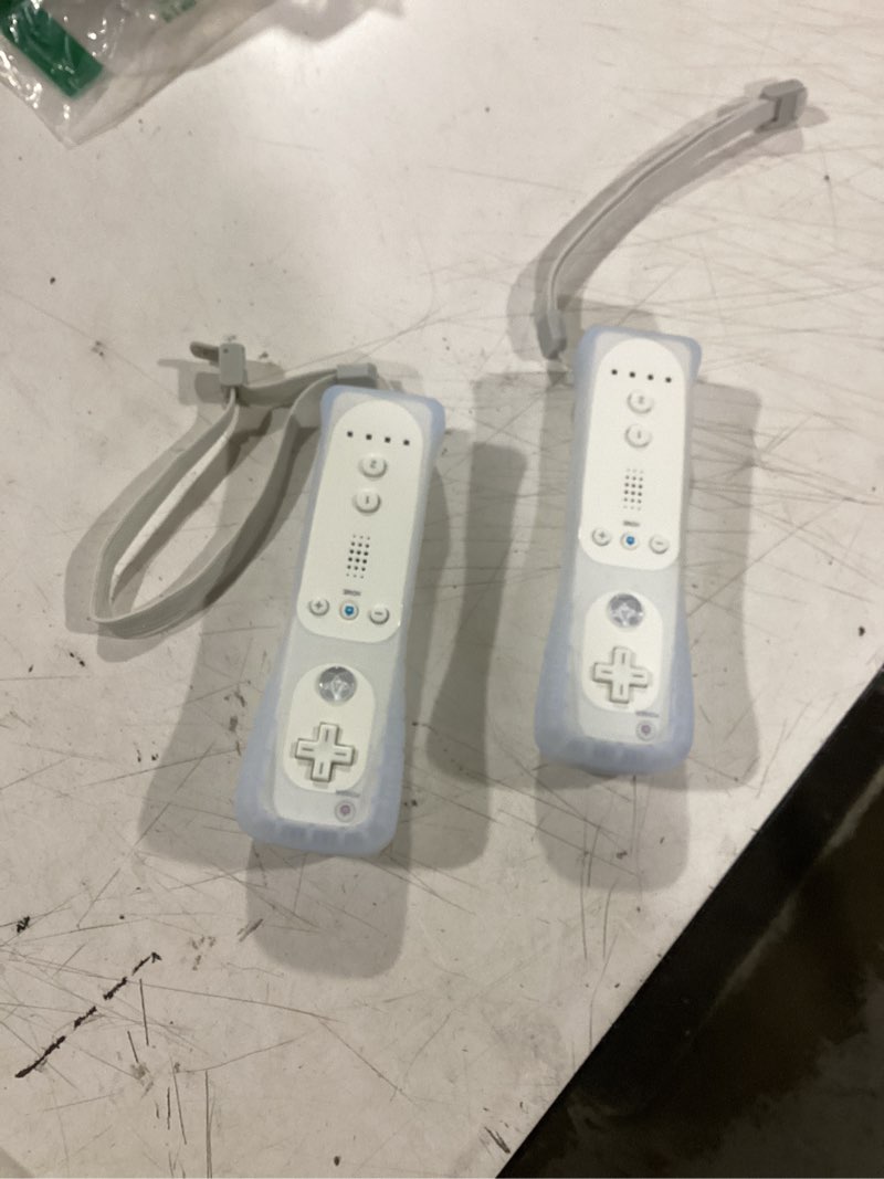 Condition photo showing Good Condition for tianhoo remote controller for wii & wii u | with silicone case and wrist strap, 2 pack (white & white)