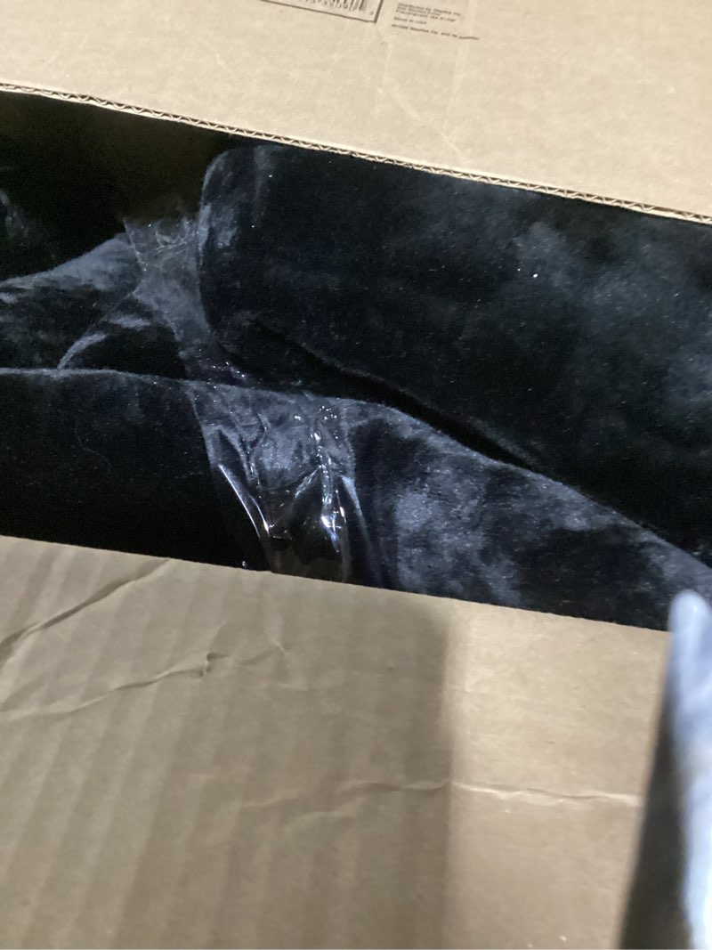 Condition photo showing Good Condition for utopia bedding fleece blanket queen size black (90x90 inches) ultra soft warm lightweight microfiber breathable anti-static cozy winter bed blanket, all-season home decor gift for men & women queen (90x90 inch) black