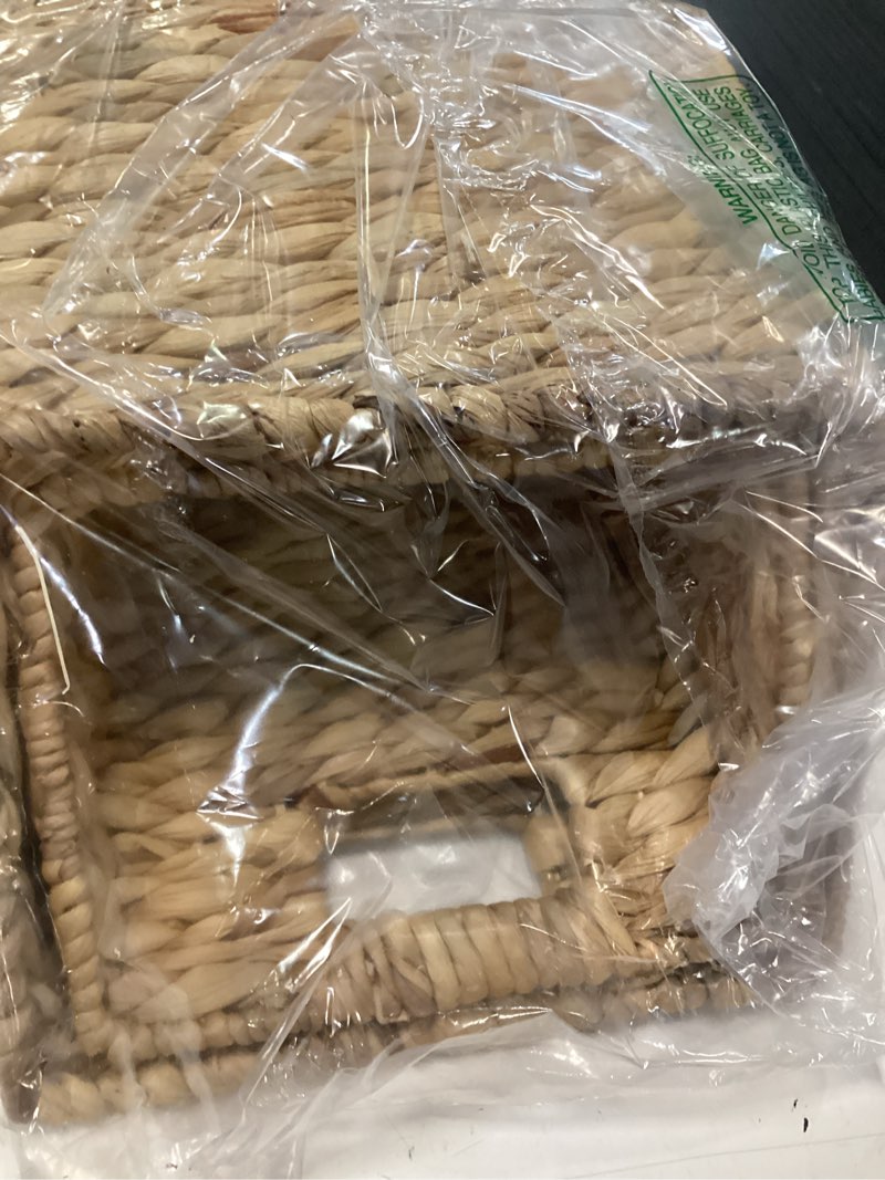 Condition photo showing Good Condition for kolwoven wicker hanging storage baskets, set of 2 wall baskets for accessories and organizing files, mail baskets