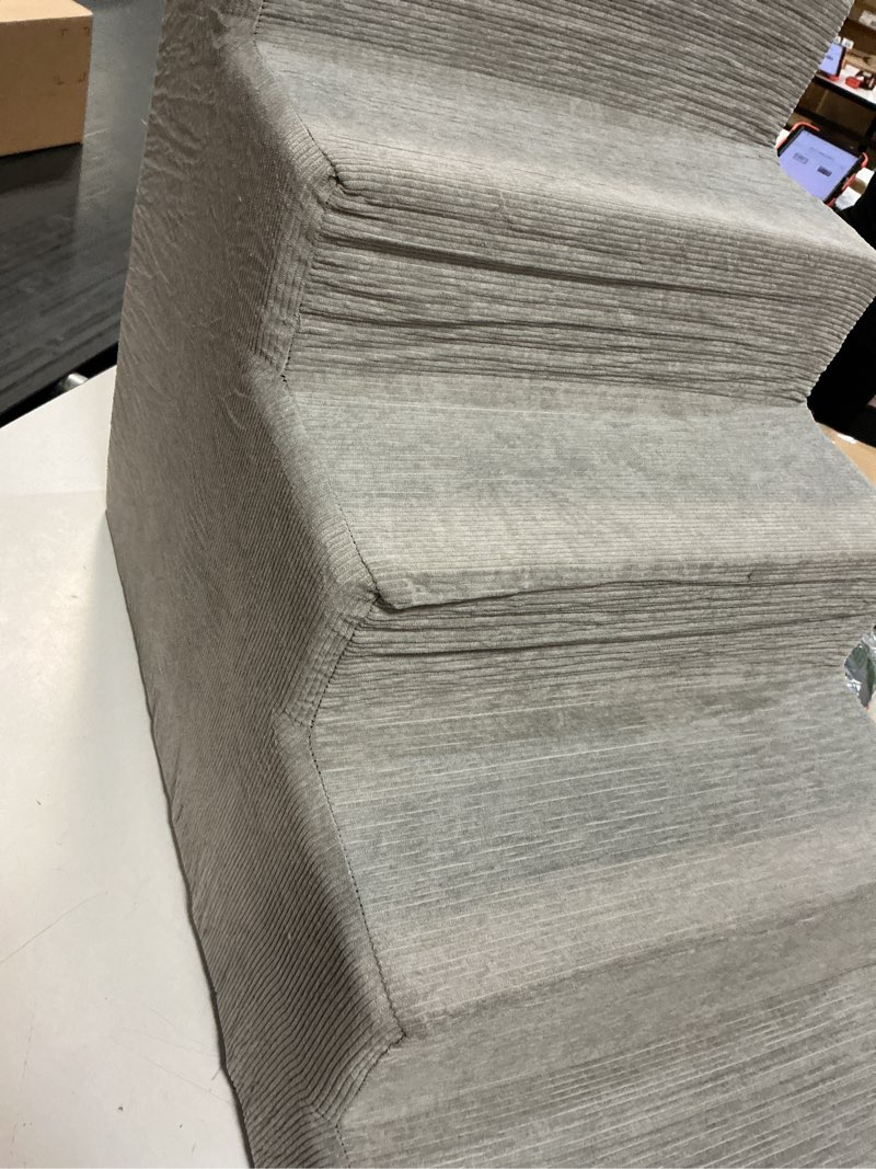 Condition photo showing Good Condition for best pet supplies dog stairs & steps - foam steps for small dogs & cats, non-slip indoor balanced pet step support, dog ramp, no assembly, gray, 5-step (22.5-inch height) 5-step (h: 22.5") gray