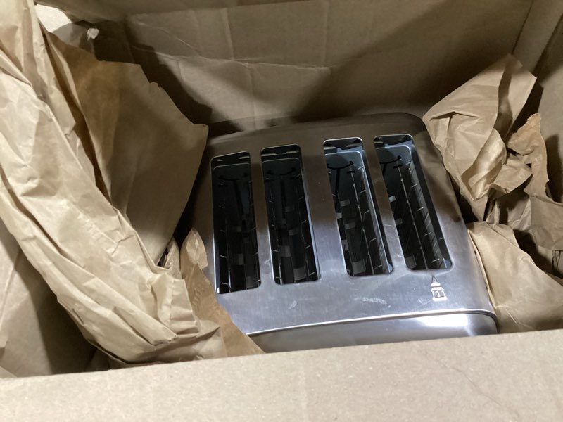 Condition photo showing Good Condition for Cuisinart 4 Slice Compact Stainless Steel Toaster with Extra-Wide Slots for Bread, French Toast, Bagels & Pastries, Defrost & Reheat Functions, CPT-180P1, Brushed Stainless, Removable Crumb Tray