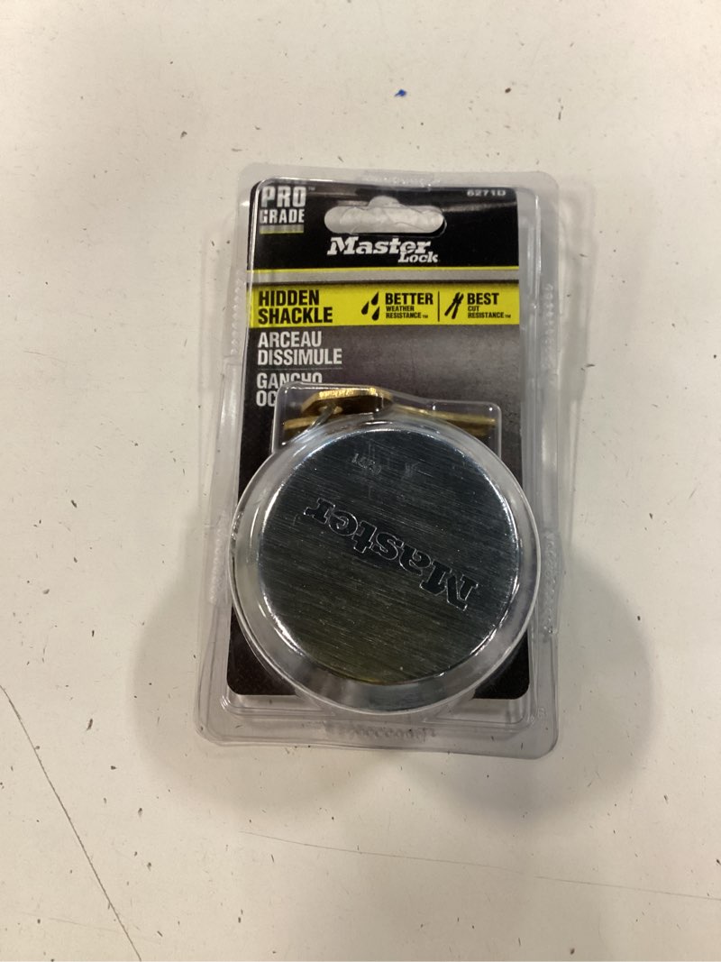 Condition photo showing Good Condition for master lock heavy duty shrouded outdoor keyed padlock, 2-7/8-in wide x keyed different