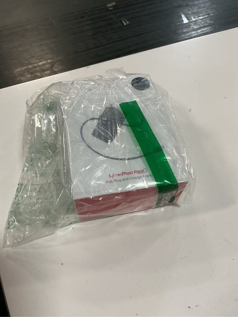 Condition photo showing New/Like New for iwalk portable charger, 10,000mah 30w max compact power bank, travel essential phone battery pack with 2.3 ft retractable cable for iphone 17/16 series, ipad, galaxy, pixel, and more black