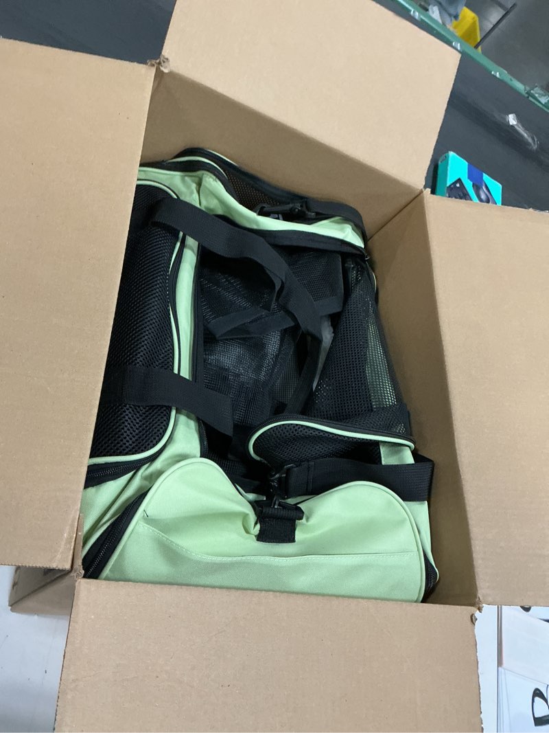 Condition photo showing Good Condition for Henkelion Large Cat Carriers Dog Carrier Pet Carrier for Large Cats Dogs Puppies up to 25Lbs, Big Dog Carrier Soft Sided, Collapsible Travel Puppy Carrier - Large - Green 20.0"L x 13.0"W x 13.0"H Green