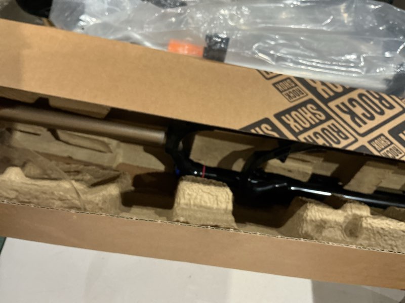 Condition photo showing As Is for rockshox judy silver tk suspension fork - 27.5", 120 mm, 9 x 100 mm, 42 mm offset, black, a3
