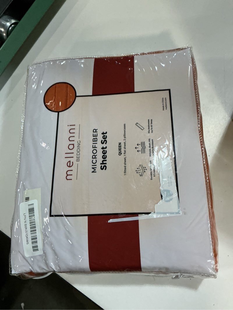 Condition photo showing New/Like New for mellanni queen sheets set - 4 pc iconic collection bedding - hotel luxury, extra soft, cooling bed sheets - wrinkle, fade, stain resistant (queen, terracotta) 1678 terracotta queen