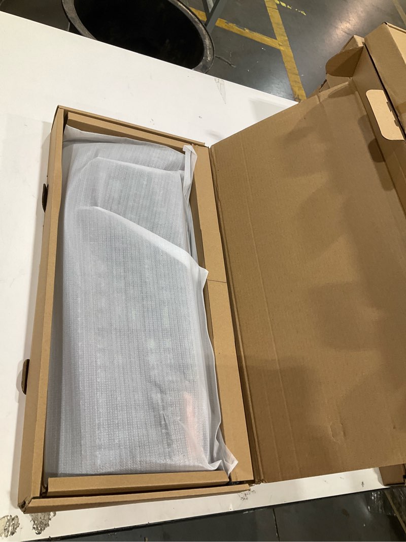 Condition photo showing New/Like New for 104-key full-size gaming mechanical keyboard, transparent keycap rgb backlight, salt ice switches, hot-swappable feet, no conflict in all keys, supports usb-c/bluetooth/wireless 2.4g