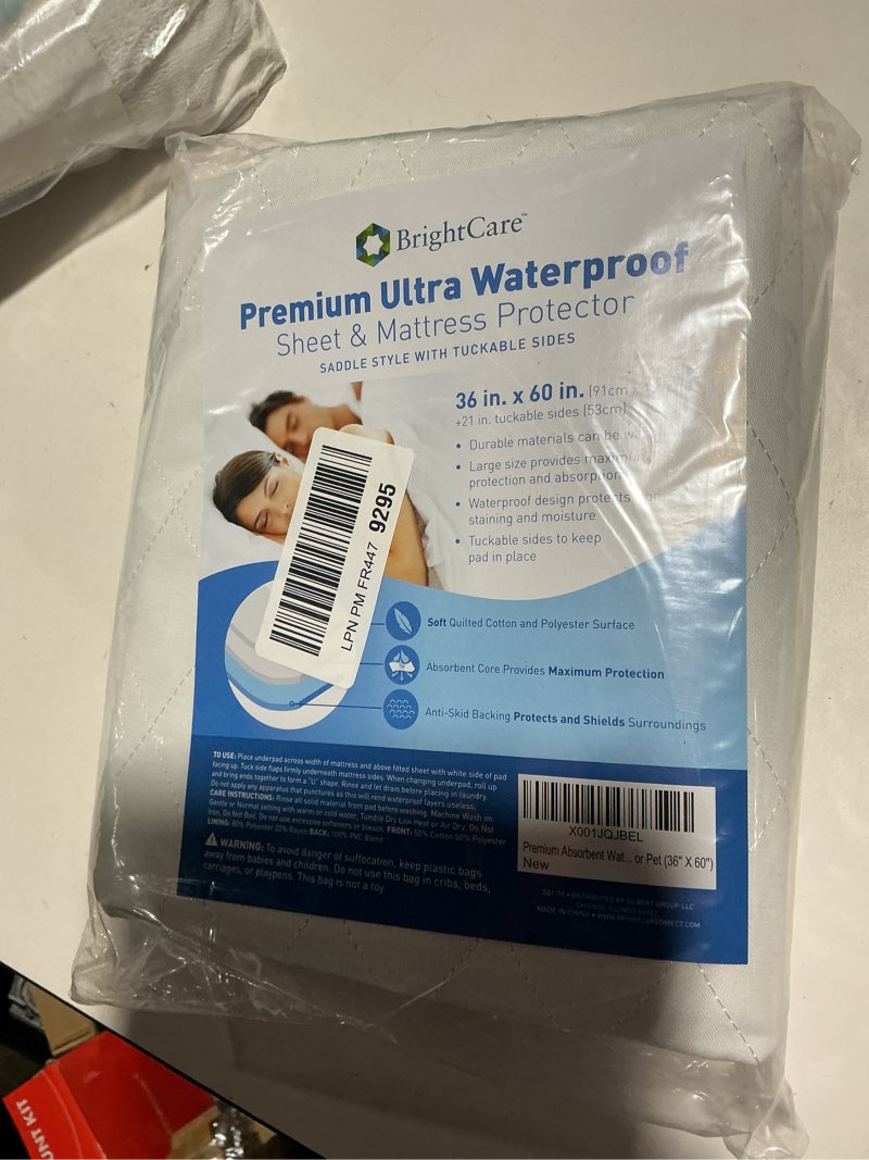 Condition photo showing Good Condition for soft large absorbent waterproof bed pad with tuckable sides (36 x 60 inch) - washable 300x for xl tuck in underpad incontinence protection for adult, child, or pet 36'' x 60''