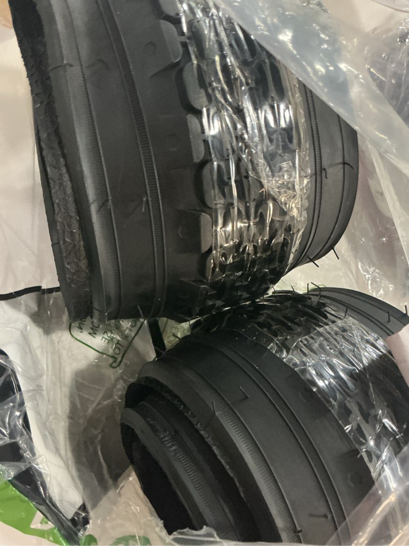 Condition photo showing Good Condition for hycline 2-pack cruiser bike tires set: 24/26x2.125 inch folding replacement high-performance wear-resistant tires with inner tubes & tire levers for beach & urban commuter bikes black set-24x2.125