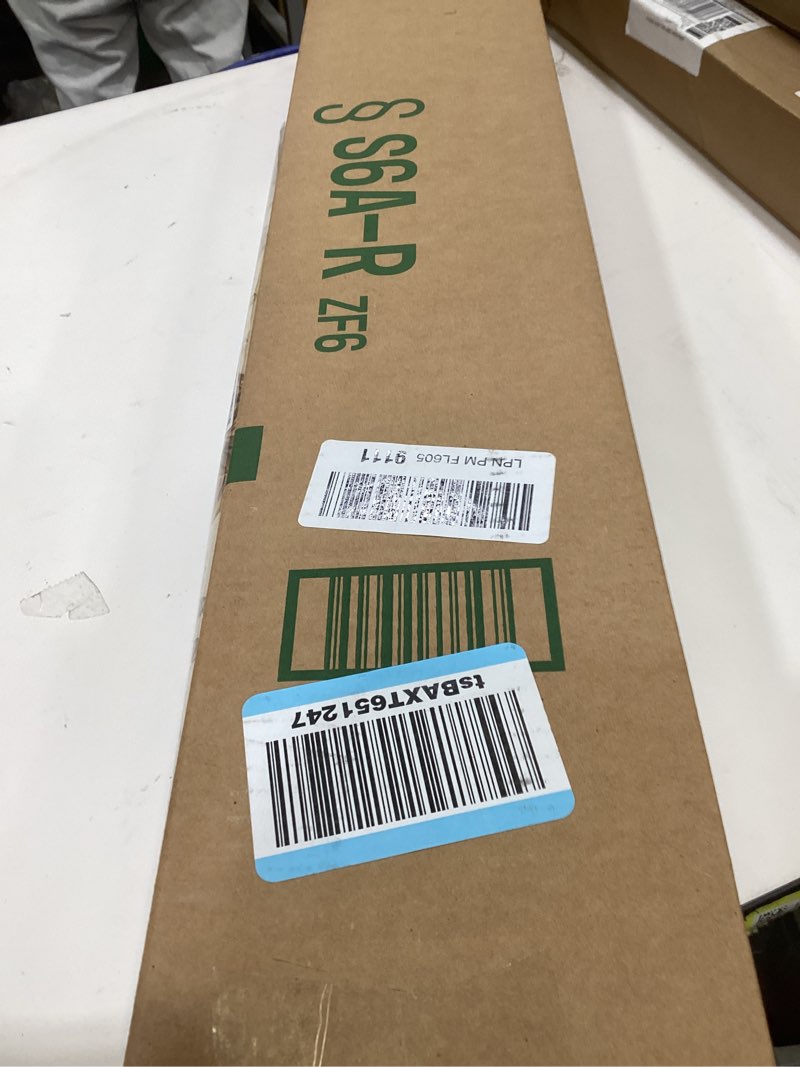 Condition photo showing New/Like New for Wall paper