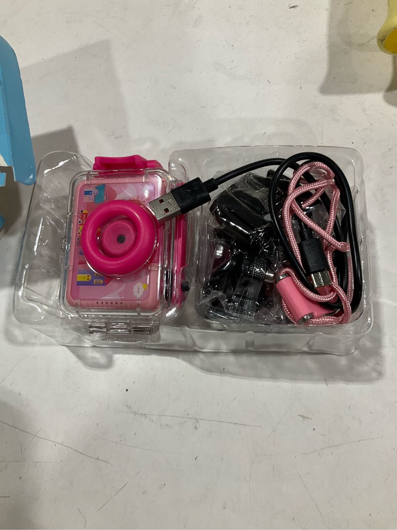 Condition photo showing Good Condition for pool toy & kids underwater camera - 99ft waterproof kid action camera 1080p video&20mp photo with flip lens, includes 32gb card for diving swimming beach snorkeling,birthday gift for girls - gktz pink