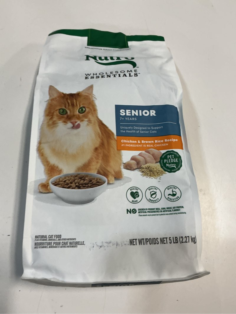 Condition photo showing New/Like New for Nutro Wholesome Essentials Senior Dry Cat Food, Senior Cat Food Dry Chicken & Brown Rice Recipe, 5 lb. Bag Chicken 5 Pound (Pack of 1) (BEST BY 04/23/2026)