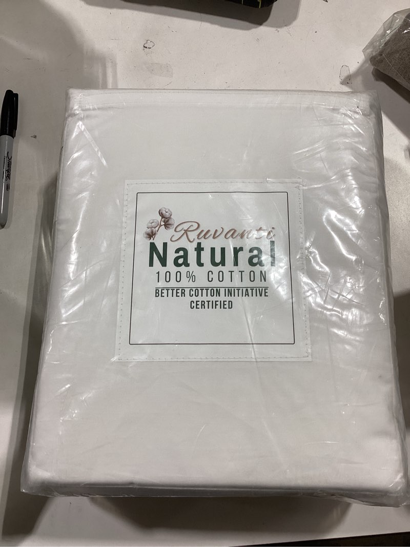 Condition photo showing Good Condition for RUVANTI 6 Pcs Cotton Sheets - 100% Natural Cotton Soft, Lightweight & Breathable Crispy Percale Bed Sheets, Queen Sheet Set 16" Deep Pockets, Bright White