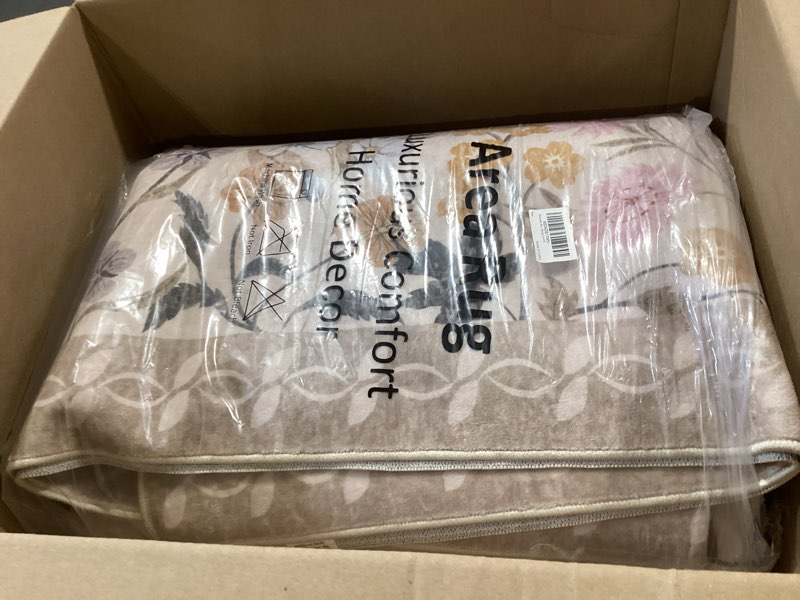Condition photo showing Good Condition for wonnitar washable 8x10 rug, non-slip soft floral rugs for living room, ultra-thin large bedroom rug, botanical area rug floor carpet for dining table (beige,8'x10') 8' x 10' (rectangular) beige