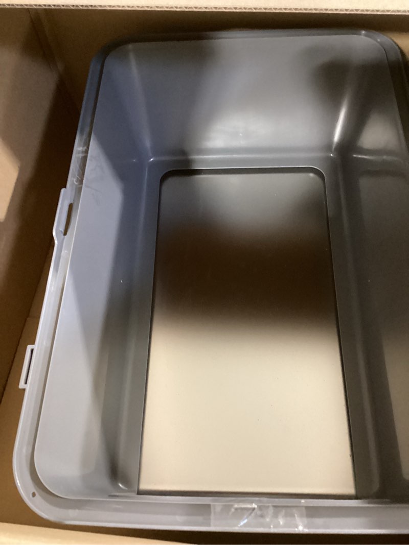 Condition photo showing Good Condition for LIHOOOOM Large Stainless Steel Litter Box with Lid, High Sides, 16" Metal Cat Litter Box, Extra Large Litter Boxes for Big Cats, Tall Cat Litter Pan, Grey, Easy Clean 16" High Grey