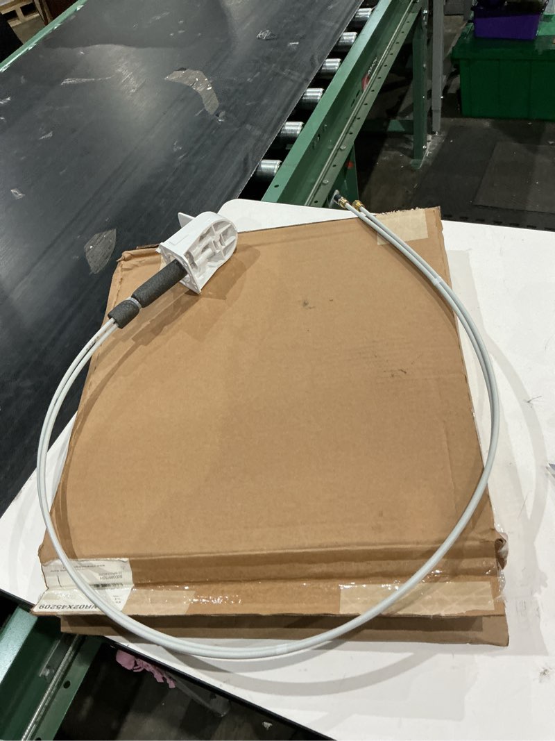 Condition photo showing Good Condition for ge wr02x45209 refrigerator filter manifold (replaces: wr17x11920, wr17x20862, wr17x22066)