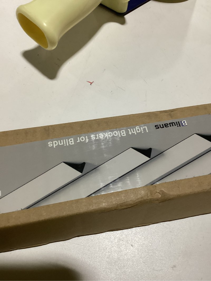 Light blockers for blinds