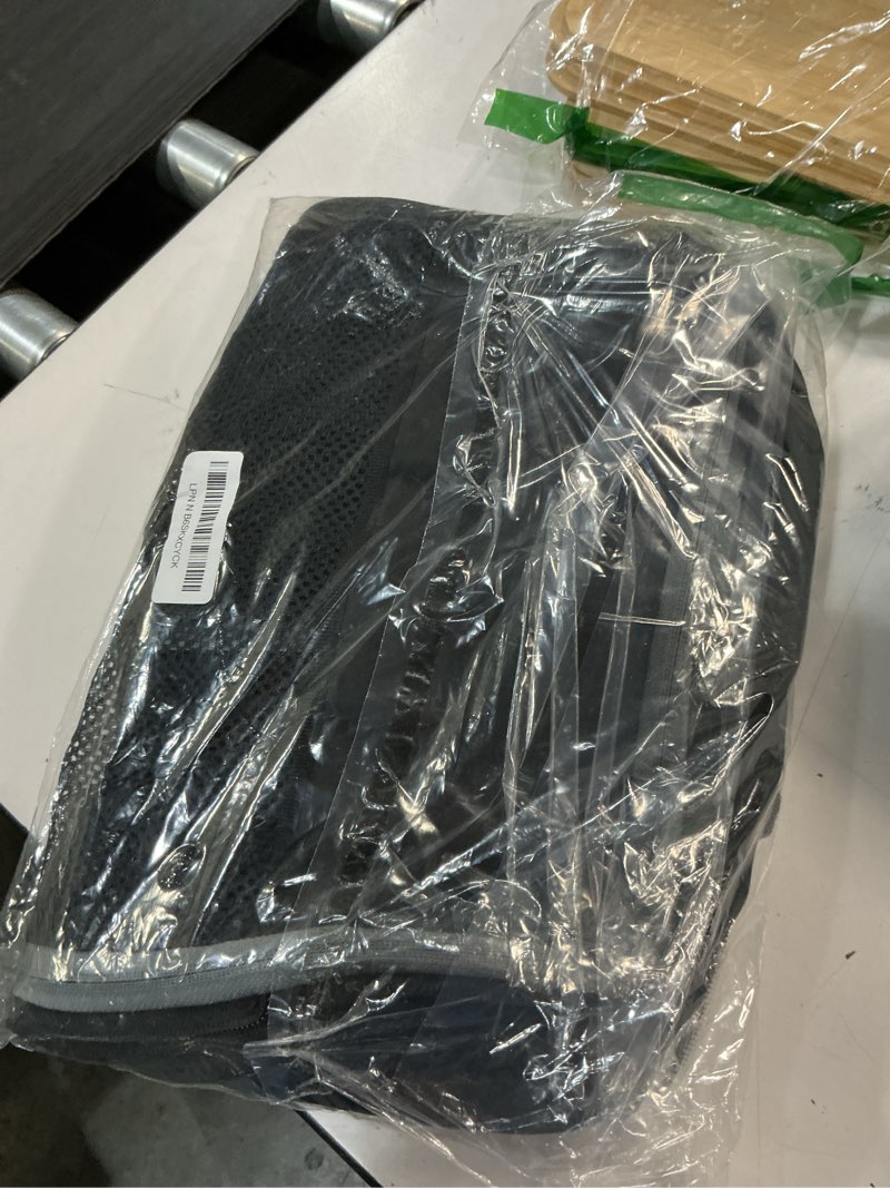 Condition photo showing Good Condition for bagail 4 set/6 set/8 set compression packing cubes travel accessories expandable packing organizers (half mesh, 6-black) 6-black half mesh