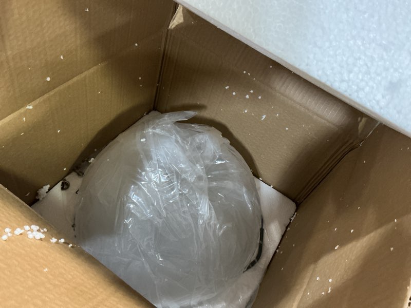 Condition photo showing Good Condition for MIXL- Creative Bubble Warm 4000K LED Pendant Light Modern Glass Ceiling Hang Lamp 1 Lights 4 Ball for Living Room Bedroom White Frosted Glass Chandelier