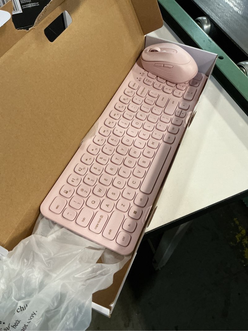 Condition photo showing Good Condition for onn curve wireless full-size keyboard and mouse combo, pink