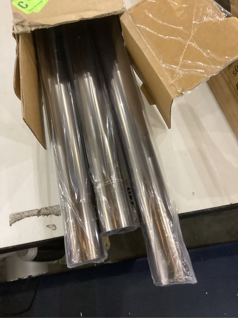 Condition photo showing New/Like New for Curtain rod set