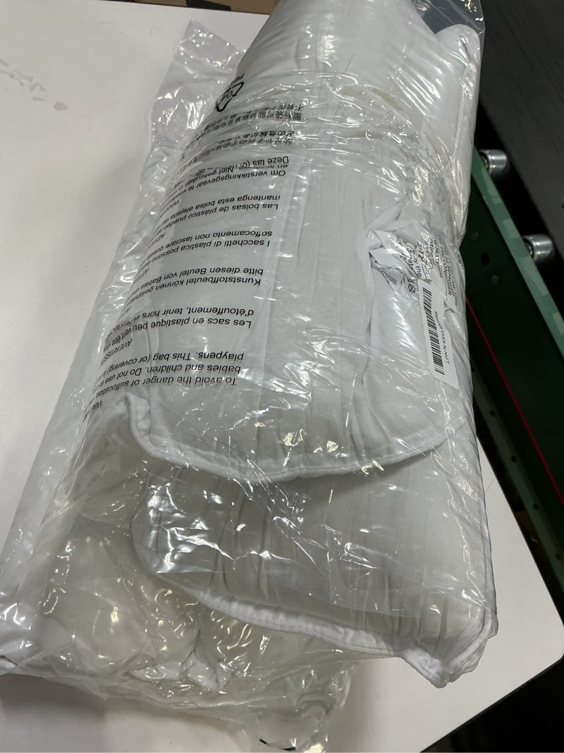 Condition photo showing Good Condition for Amazon Basics Down Alternative Pillows for Stomach and Back Sleepers, Soft Density, Standard, Pack of 2, White, 26 in L x 20 in W Standard (Pack of 2) Soft