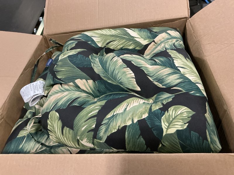 Condition photo showing Good Condition for arden indoor/outdoor rocking chair or wicker chair cushion, 2-pack, 20 x 18, water repellent, rain proof, fade resistant cushion for rocking or rounded back chair onyx cebu 18 x 20 onyx cebu 2