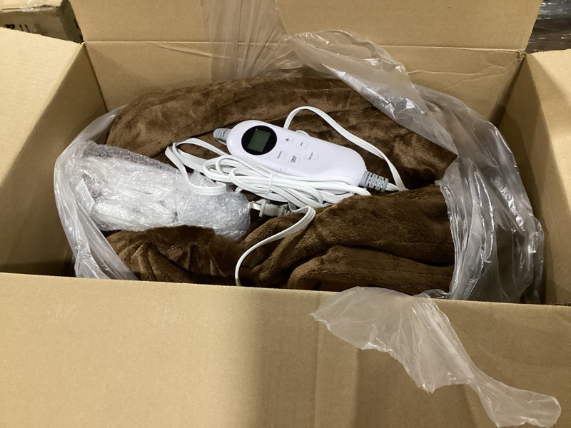 Condition photo showing Good Condition for greenoak Heated Blanket Electric Throw 50"X60", Heating Blankets with 10 Heat Levels 8 Hours Auto-Off, Soft Flannel Sherpa Fluffy House Warming Gifts for Grandma Seniors Mom,Mocha Mocha 50x60