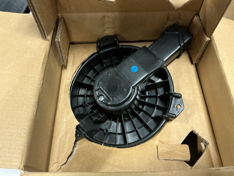 Condition photo showing Good Condition for hvac heater blower motor fan assembly compatible with 2012-2017 honda civic/cr-v/accord, 2015-2018 rdx/ilx, 700260 79310-t0a-a01