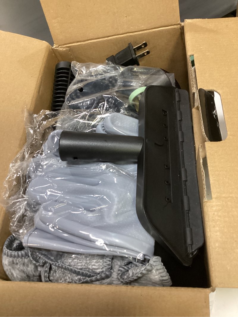 Condition photo showing Good Condition for steam cleaner, portable steamer for cleaning with 16pcs accessories, 6-level adjustable and 15s heat-up, handheld steam cleaner for home, tile, dirt, grout, grease, car detailing green