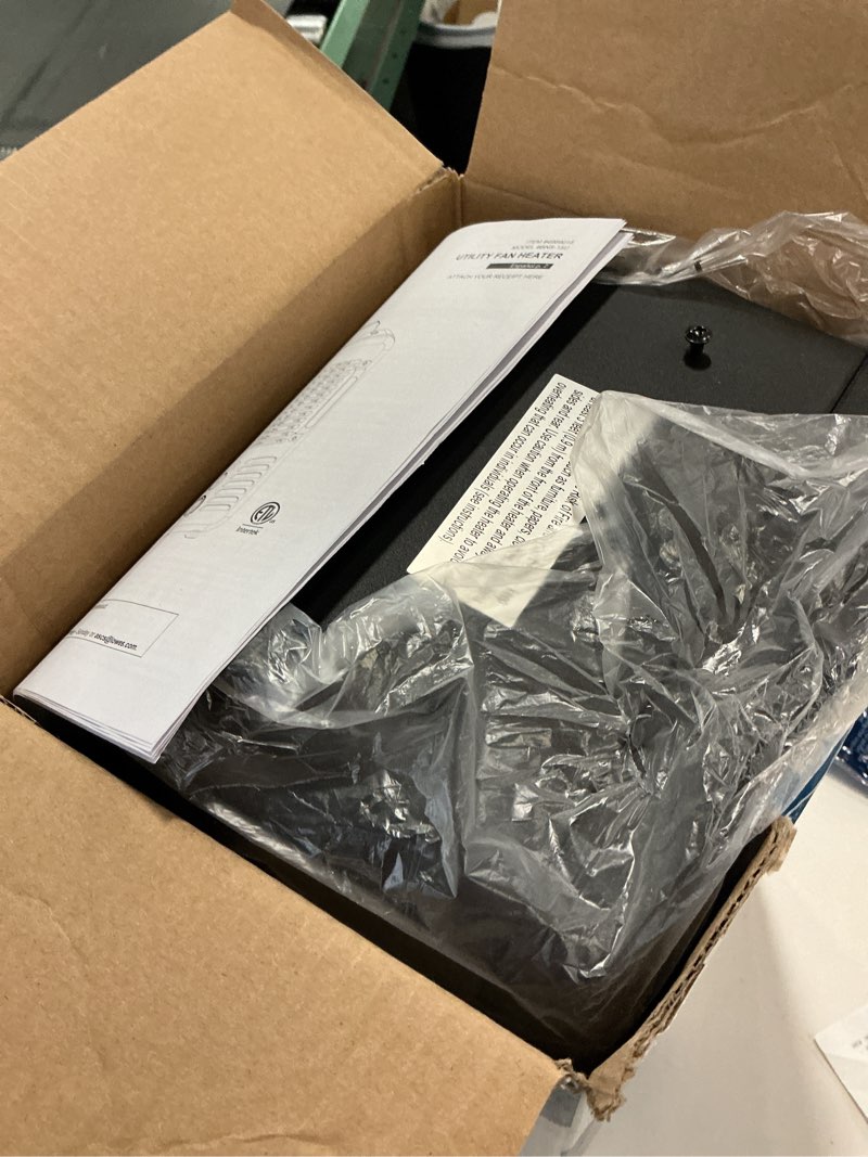 Condition photo showing As Is for Utilitech 1500 -Watt Utility Fan Utility Indoor Electric Space Heater with Thermostat