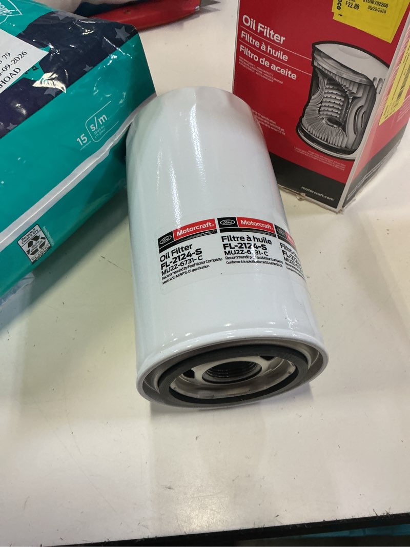 Condition photo showing Good Condition for motorcraft oil filter fl2124sw