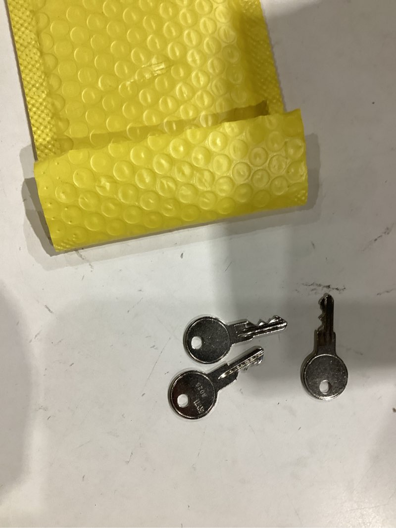 Condition photo showing Good Condition for 8025 key for 1998-2012 coleman pop-up camper step door | pre-cut spare keys for folding trailer, rv compartment & utility locks (3-pack)