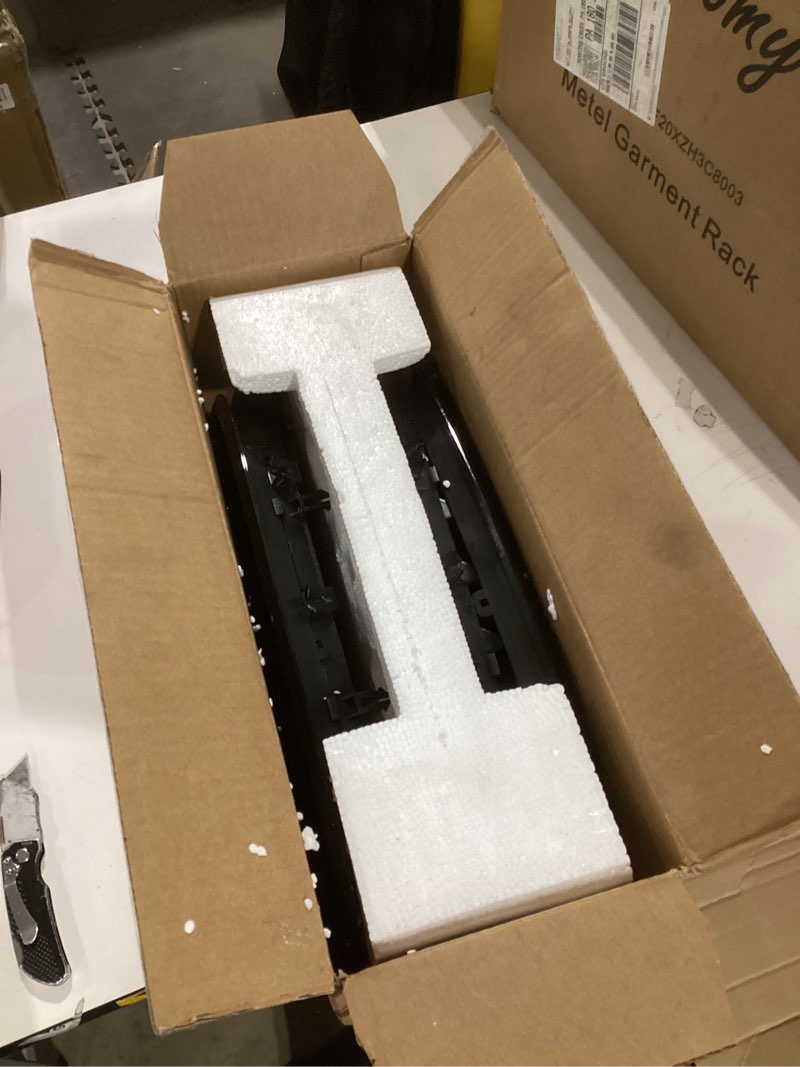 Condition photo showing Good Condition for Front Grill Grille Compatible with 2007-2013 BMW X5 E70 2008-2014 BMW X6 E71,ABS Front Kidney Grille Single Slats Gloss Black Kidney Hood Bumber Grill Replacement