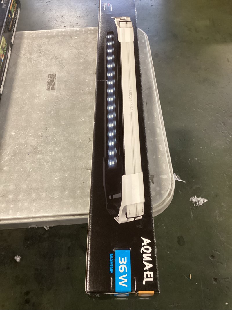 Condition photo showing New/Like New for Aquael Leddy Slim Actinic Premium Aquarium Light (Black, 36W 40"-48") 36W 40"-48" Black