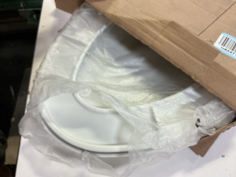 Condition photo showing Good Condition for bemis 7300slec slow close toilet seat, easy clean hinges and durable plastic seat, made in usa, elongated, white