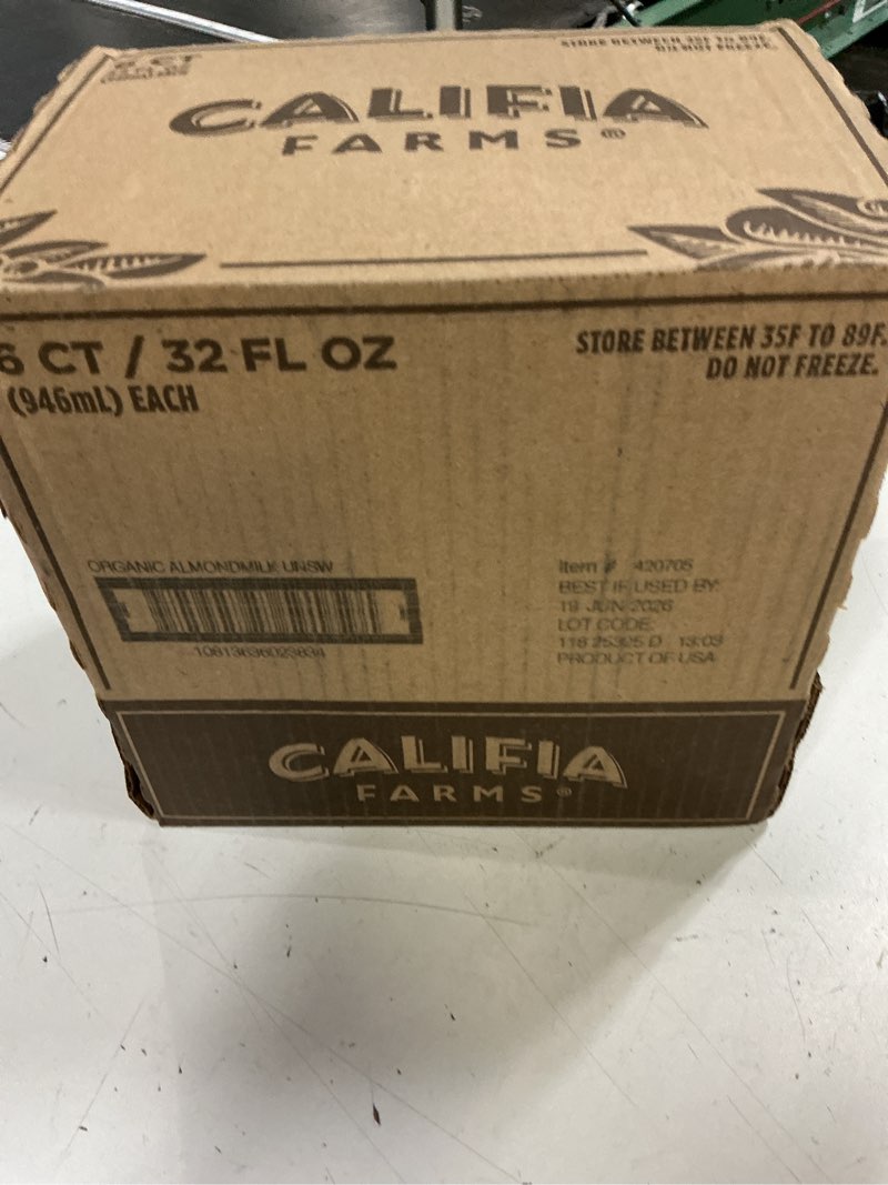 Condition photo showing New/Like New for (bbd 19/06/26)  califia farms - organic unsweetened almond milk, 32 oz (pack of 6), dairy free, vegan, plant based, keto, vegan, gluten free, non gmo, usda organic 32 fl oz (pack of 6)