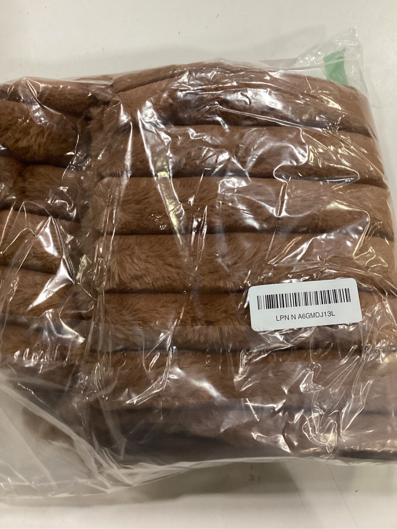 Condition photo showing Good Condition for DEELAND Pack of 2,Double-Sided Faux Fur Plush Decorative Throw Pillow Covers Fuzzy Striped Soft Pillowcase Cushion Covers for Sofa Couch Bedroom Brown 18x18 inch Brown 18" x 18" (Pack of 2)