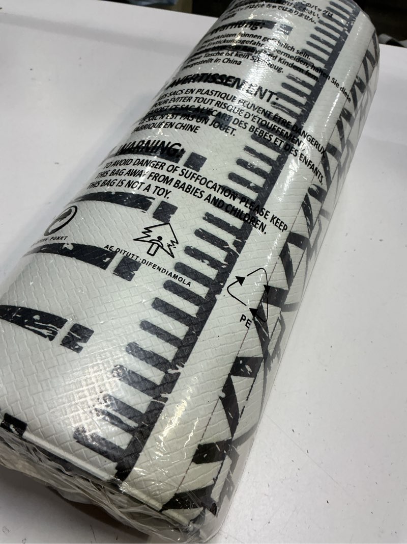 Condition photo showing Good Condition for Neasow Maple Leaf Kitchen Rugs Set of 2, Non-Slip Cushioned Anti-Fatigue Mats for Floor, Rustic Farmhouse Wreath Wood Design Comfort Standing Mats 17.3×29+17.3x47 inch Rustic Brown