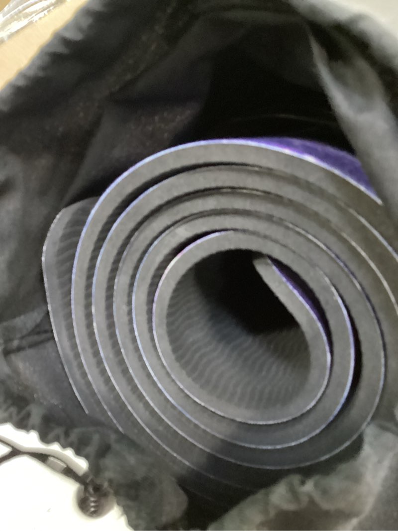 Condition photo showing Good Condition for Knsbk Non Slip Yoga Mat TPE Workout Mat for Men Women, Thick Workout Mat with Carrying Strap, Fitnes