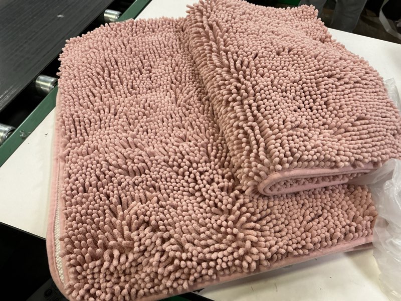 Condition photo showing Good Condition for OLANLY Bathroom Rugs 36x24, Extra Soft Absorbent Chenille Bath Rugs, Rubber Backing Quick Dry, Machine Washable Bath Mats for Bathroom Floor, Tub and Shower, Home Decor Accessories, Dusty Rose Dusty Rose 36" x 24"
