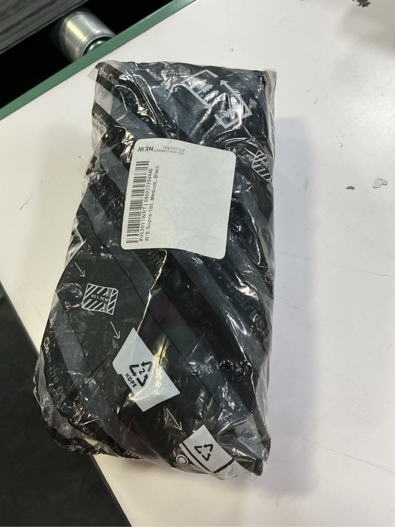 Condition photo showing New/Like New for garneau women's supra-180 gloves