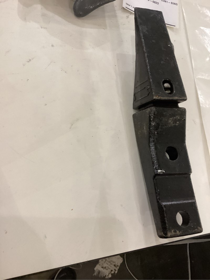 Condition photo showing New/Like New for Automotive part