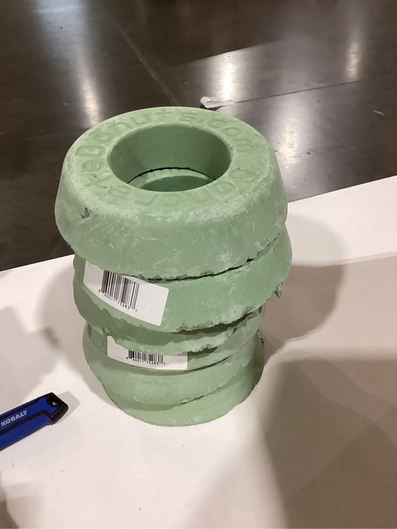 6 concrete donuts