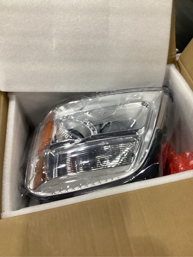 Condition photo showing New/Like New for lablt headlight assembly replacement for 2010-2015 terrain halogen headlamp set left driver side 23319179