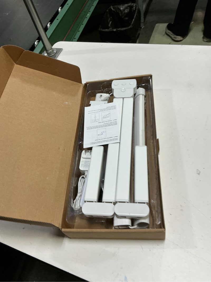 Condition photo showing Good Condition for ONEMIX 42" LED Desk Lamp with Clamp, Architect Desk Light with Remote, Adjustable 4-Segment Bar, 1800LM Bright, Eye-Caring Desk Lamp for Home Office, Reading, Study, Dual Monitors, Workbench (White) Clamp Version-White