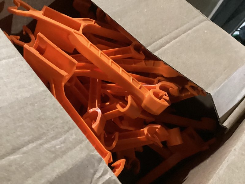 accufooting 16 in. v-brace (36 pack) 16” v-brace